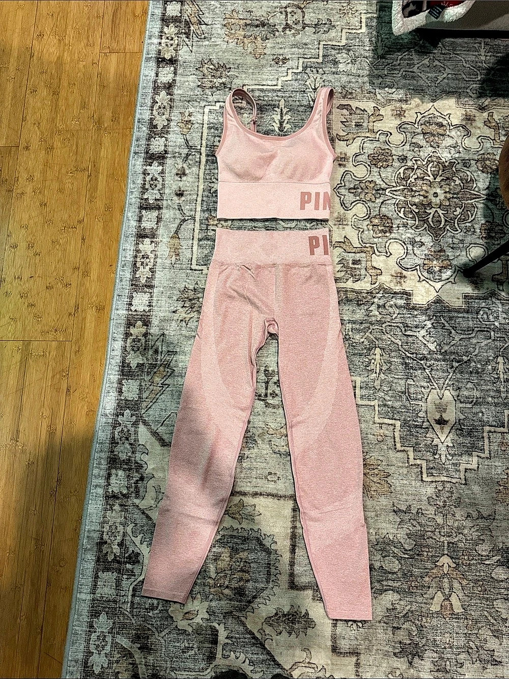 PINK Matching Active Set Size Small Like New